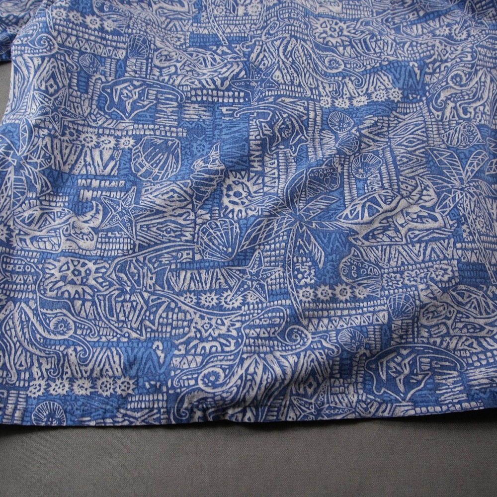 Go Barefoot Tribal Geometric Nautical USA Retro Hawaiian Aloha Men Shirt M Surf - Picture 11 of 13